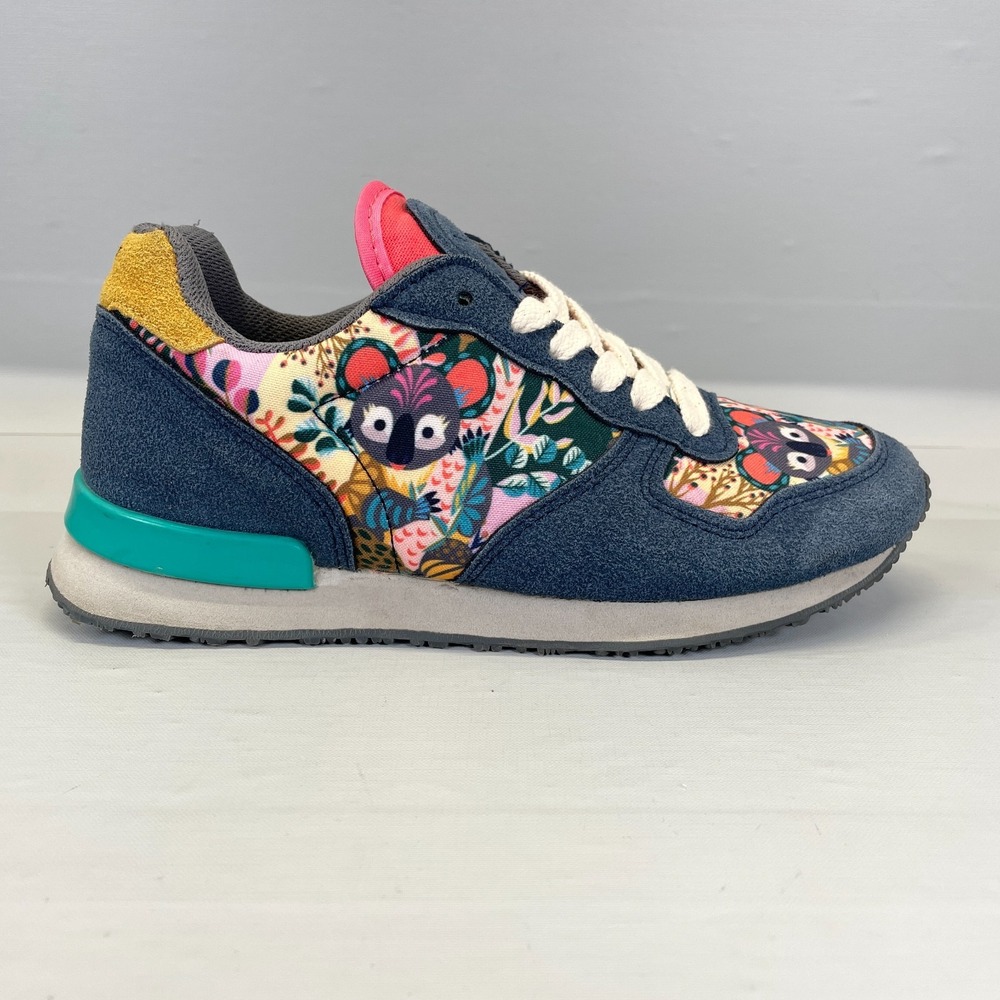 Inkkas Joey Vegan Jogger Shoes Womens Size 6 Navy Blue Koala Floral Sneakers
